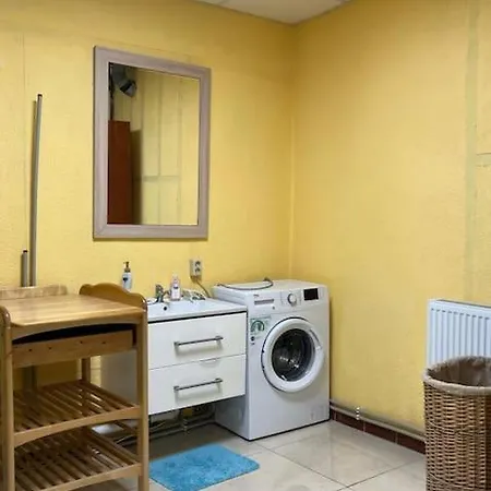Daire Lovely 1-room Unit In *